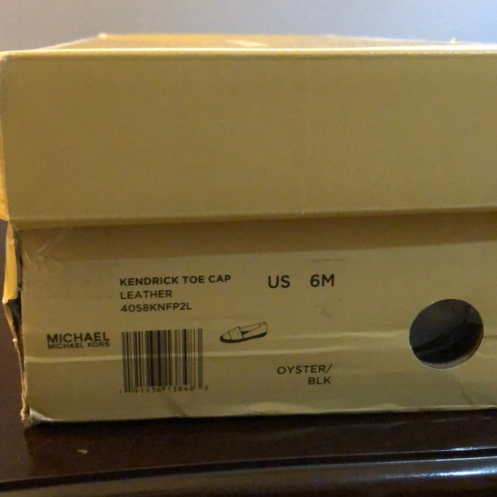 NIB Michael Kors Kendrick slip on espadrille flats